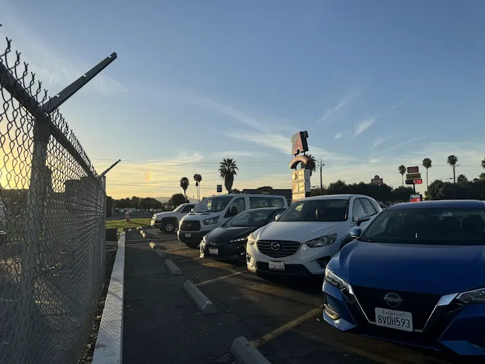 Enterprise Rent-A-Car Picture 5