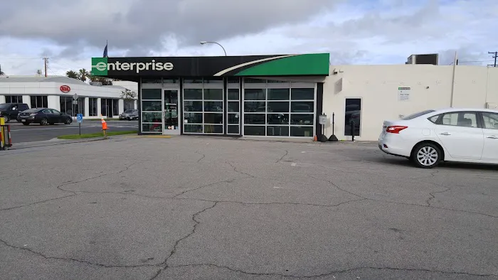 Enterprise Rent-A-Car Picture 1