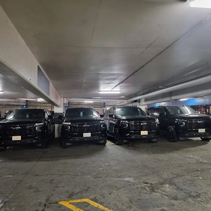Midway Car Rental and Sales El Segundo Picture 2