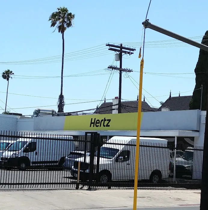 Hertz Car Rental - Los Angeles - Beverlyla Brea Hle Picture 8