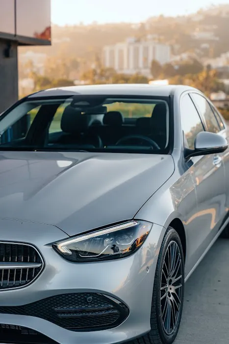 24Seven Rent A Car Picture 6