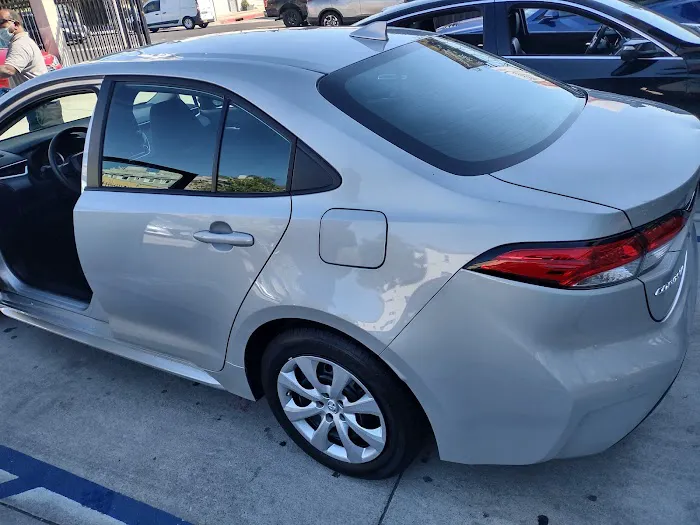 Enterprise Rent-A-Car Picture 8