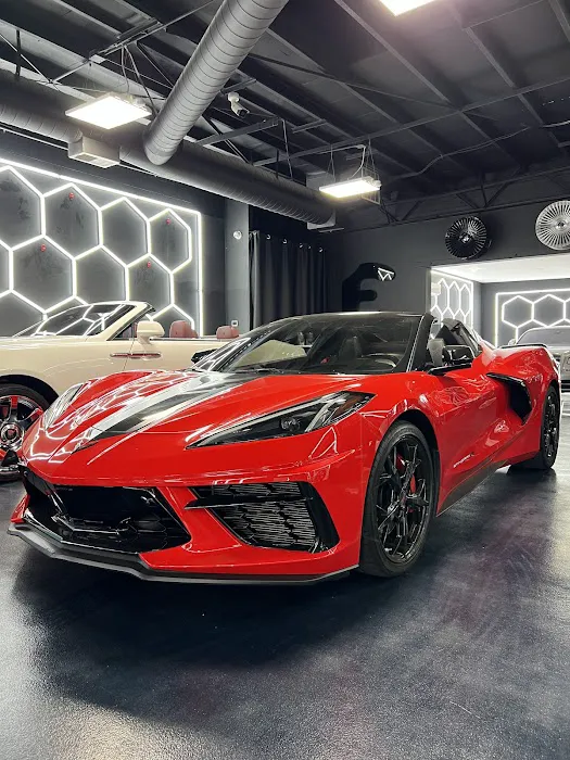 Royal Exotic Car Rental Picture 3
