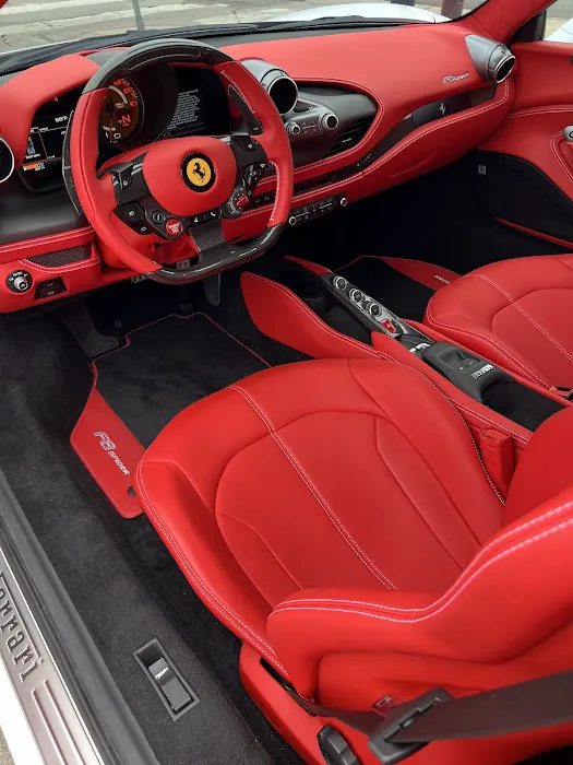 Royal Exotic Car Rental Picture 8