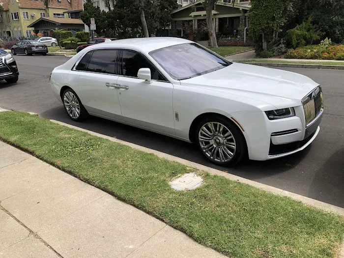 Royal Exotic Car Rental Picture 4