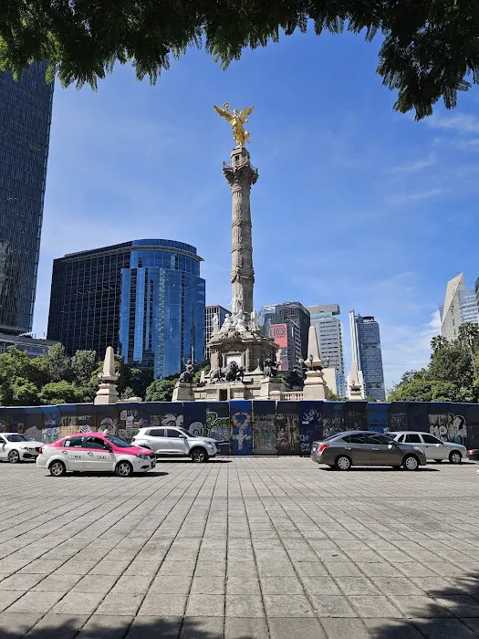 Miles Car Rental Picture 3