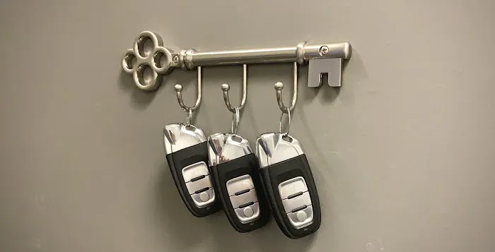 Redline Auto Rentals Picture 1