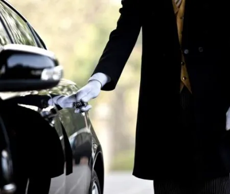 Iconic Car Rentals Picture 5