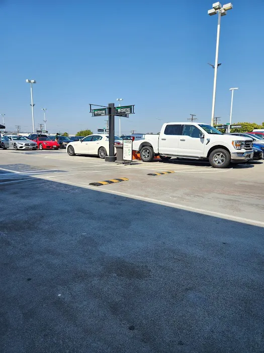 Enterprise Rent-A-Car - LAX Airport Picture 7