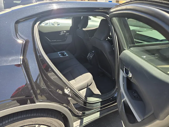 Hertz Car Rental - Redondo Beach - Aviation Boulevard Picture 8
