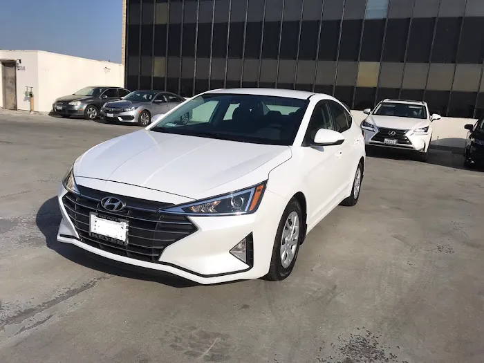 Elita Rent A Car Picture 7
