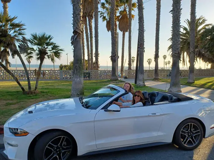 21 CAR RENTAL Picture 8