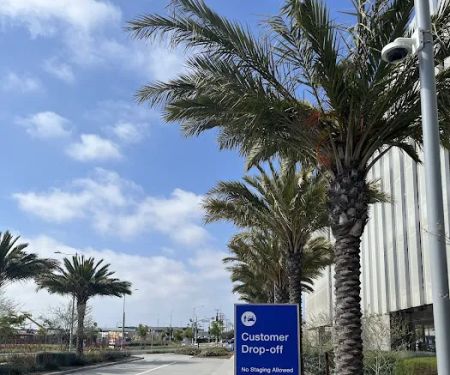 LAX Rental Car Center Customer Pickup/Drop-off