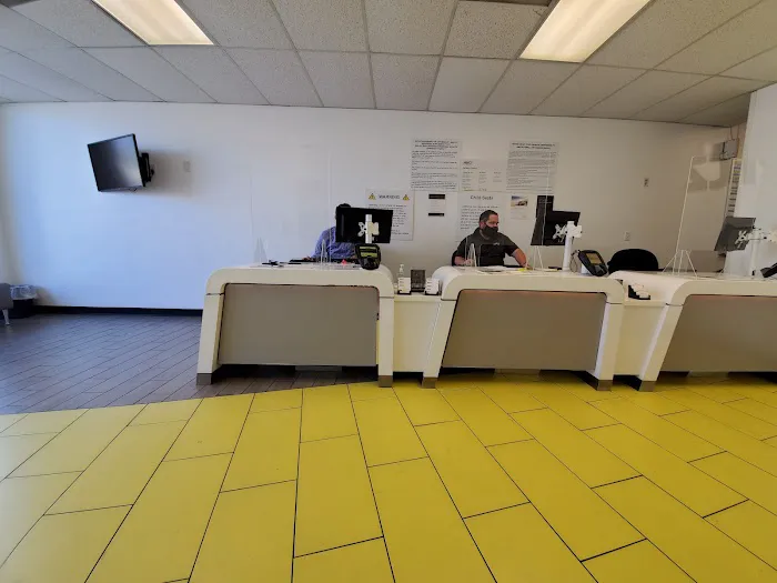 Hertz Car Rental - Whittier - Whittier Boulevard Picture 2