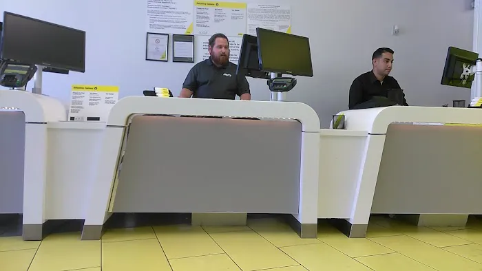 Hertz Car Rental - Whittier - Whittier Boulevard Picture 9
