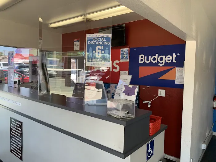 Avis Budget Car & Truck Rental Picture 1