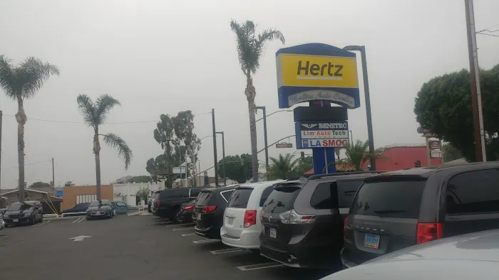 Hertz Car Rental - El Monte - Garvey Avenue Picture 2
