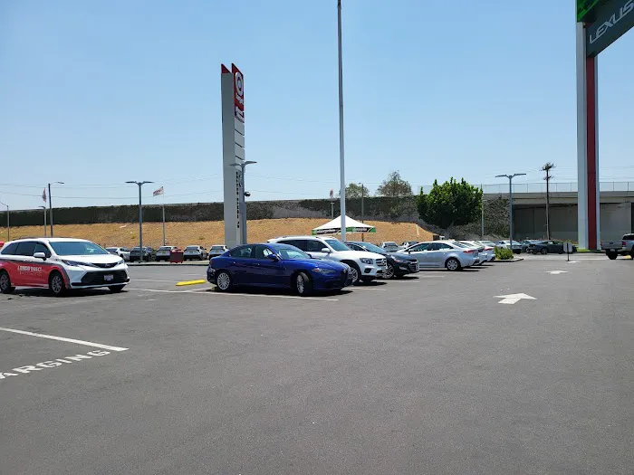 Enterprise Rent-A-Car Picture 6