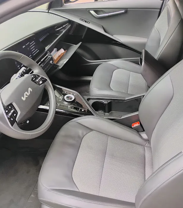 Avis Car Rental Picture 5