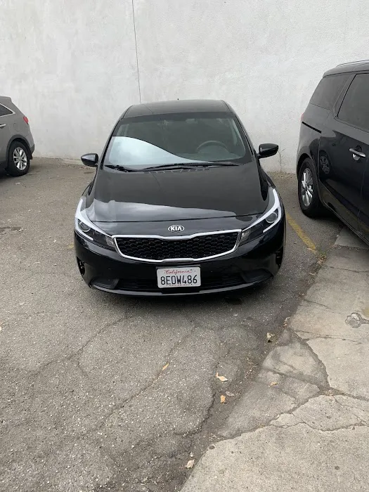 Bestway Rent A Car Picture 3