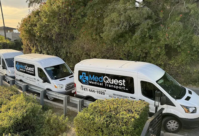 MedQuest Medical Transport Picture 3