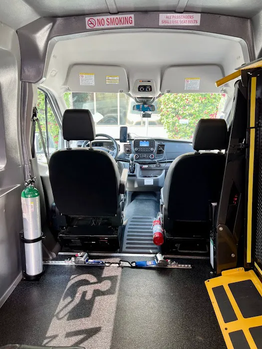 MedQuest Medical Transport Picture 7