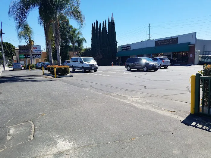 Enterprise Rent-A-Car Picture 8