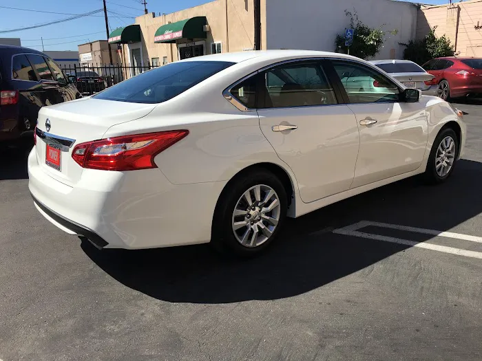 Power Rent-A-Car Picture 4