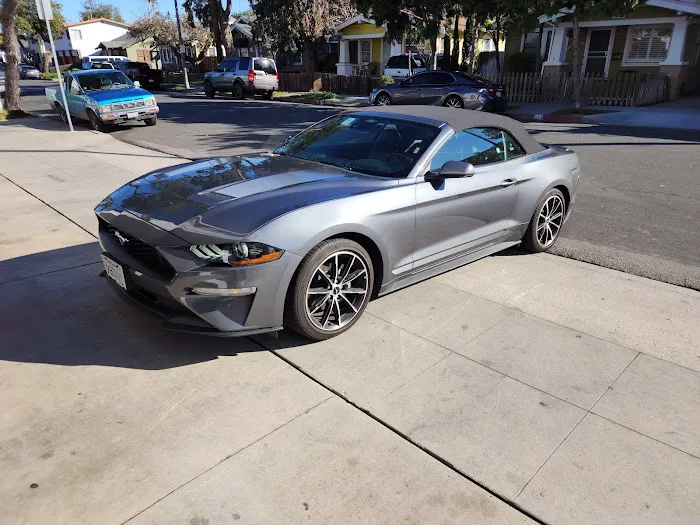 Budget Car Rental Picture 4