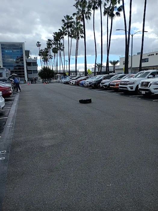 Hertz Car Rental - Long Beach - Long Beach Airport (LGB) Picture 5