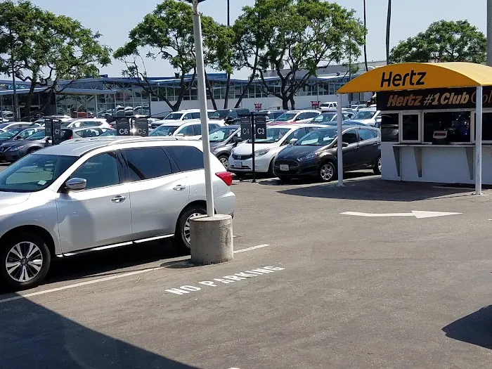 Hertz Car Rental - Long Beach - Long Beach Airport (LGB) Picture 4