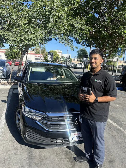 Enterprise Rent-A-Car Picture 1