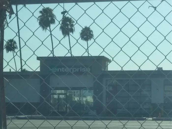 Enterprise Rent-A-Car Picture 6