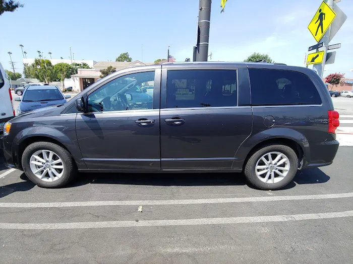 Enterprise Rent-A-Car Picture 7