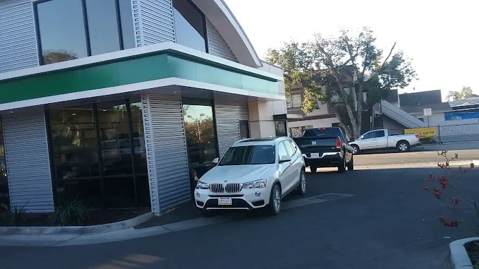 Enterprise Rent-A-Car Picture 4