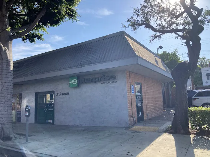 Enterprise Rent-A-Car Picture 2