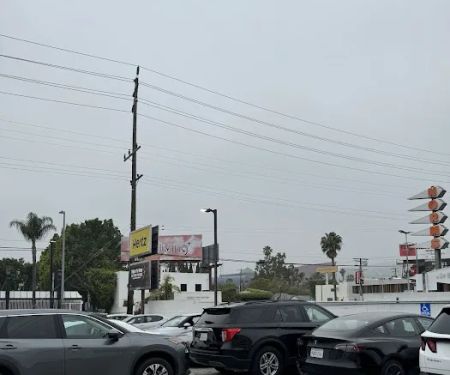 Hertz Car Rental - Los Angeles - N Lacienega Boulevard
