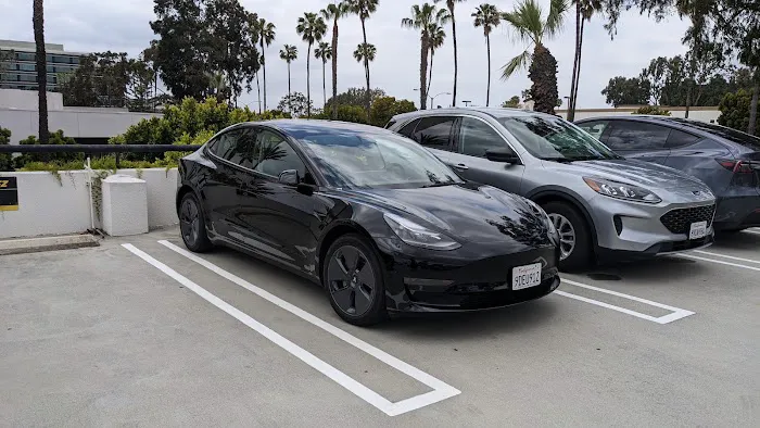 Hertz Car Rental - Torrance - Marriott Redondo Beach Picture 8