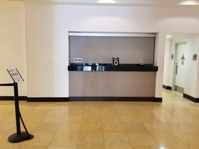 Hertz Car Rental - Torrance - Marriott Redondo Beach Picture 7