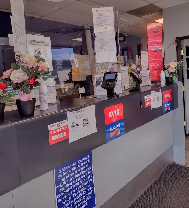 Avis Car Rental Picture 2
