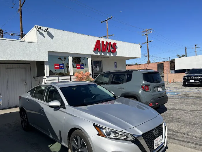 Avis Car Rental Picture 4