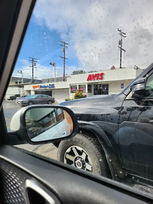 Avis Car Rental Picture 9