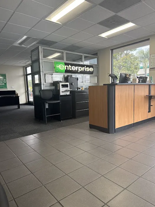 Enterprise Rent-A-Car Picture 2