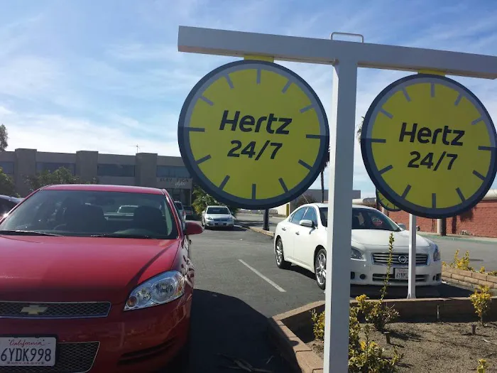 Hertz Car Rental - Signal Hill - Cherry Avenue Picture 6