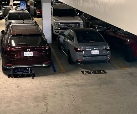 Dollar Car Rental - Dsh Lax Marriott Hotel