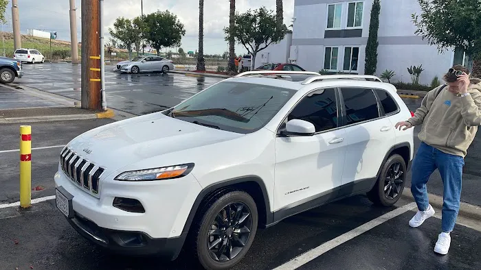 Malibu Car Rental LLC Picture 6