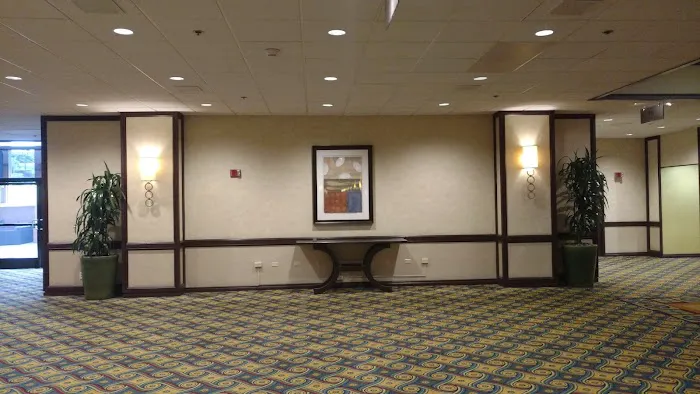 Hertz Car Rental - Los Angeles - Lax Marriott Hotel Picture 3