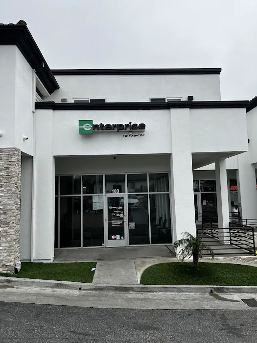 Enterprise Rent-A-Car Picture 8
