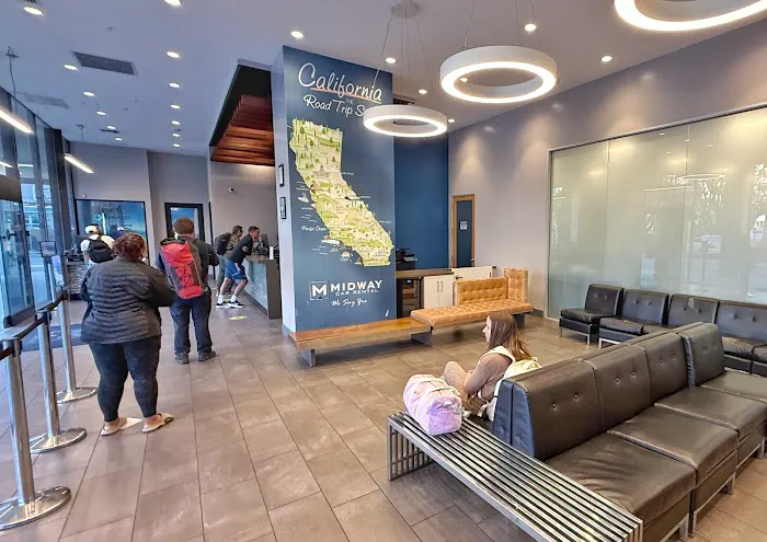 Midway Car Rental LAX Picture 2
