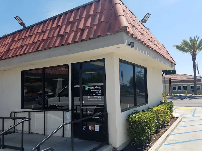 Enterprise Rent-A-Car Picture 9